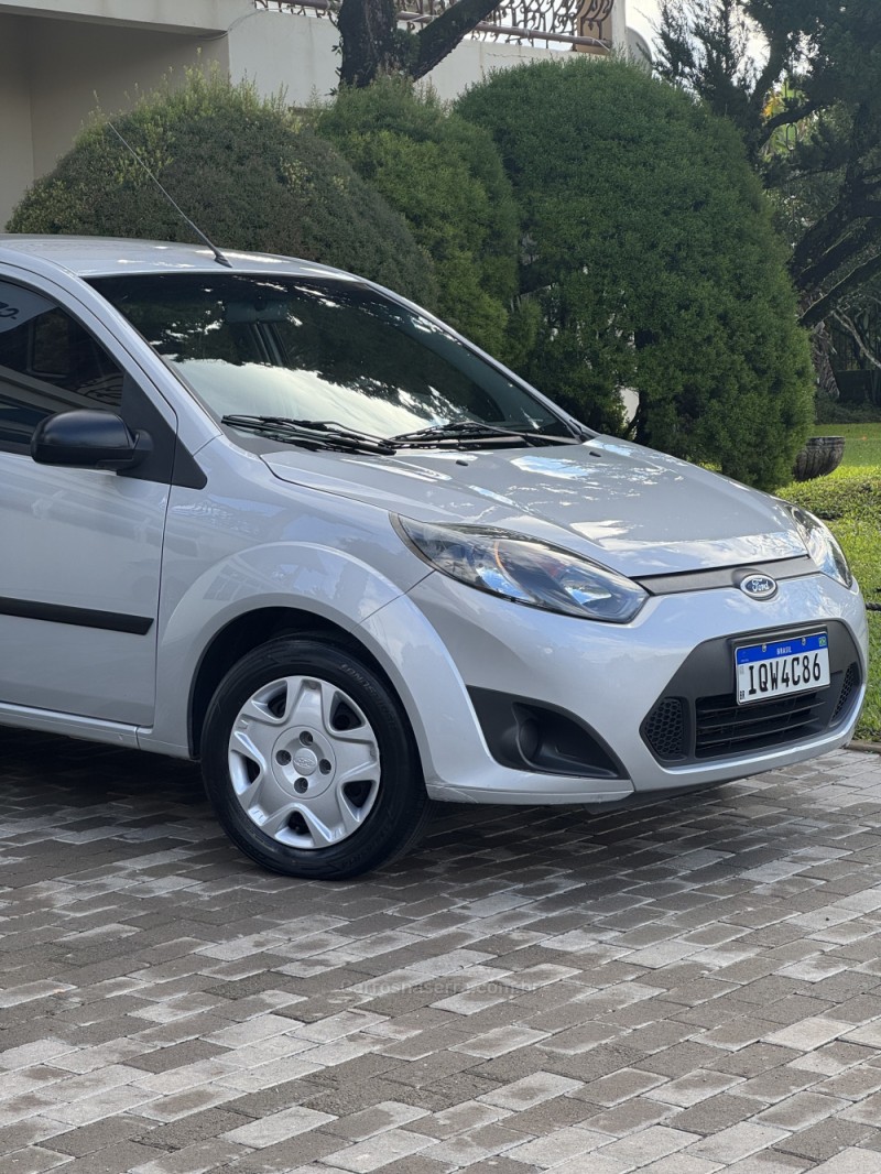 SPACEFOX 1.6 MI 8V FLEX 4P MANUAL