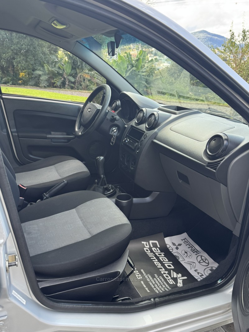 SPACEFOX 1.6 MI 8V FLEX 4P MANUAL - 2008 - ENCANTADO