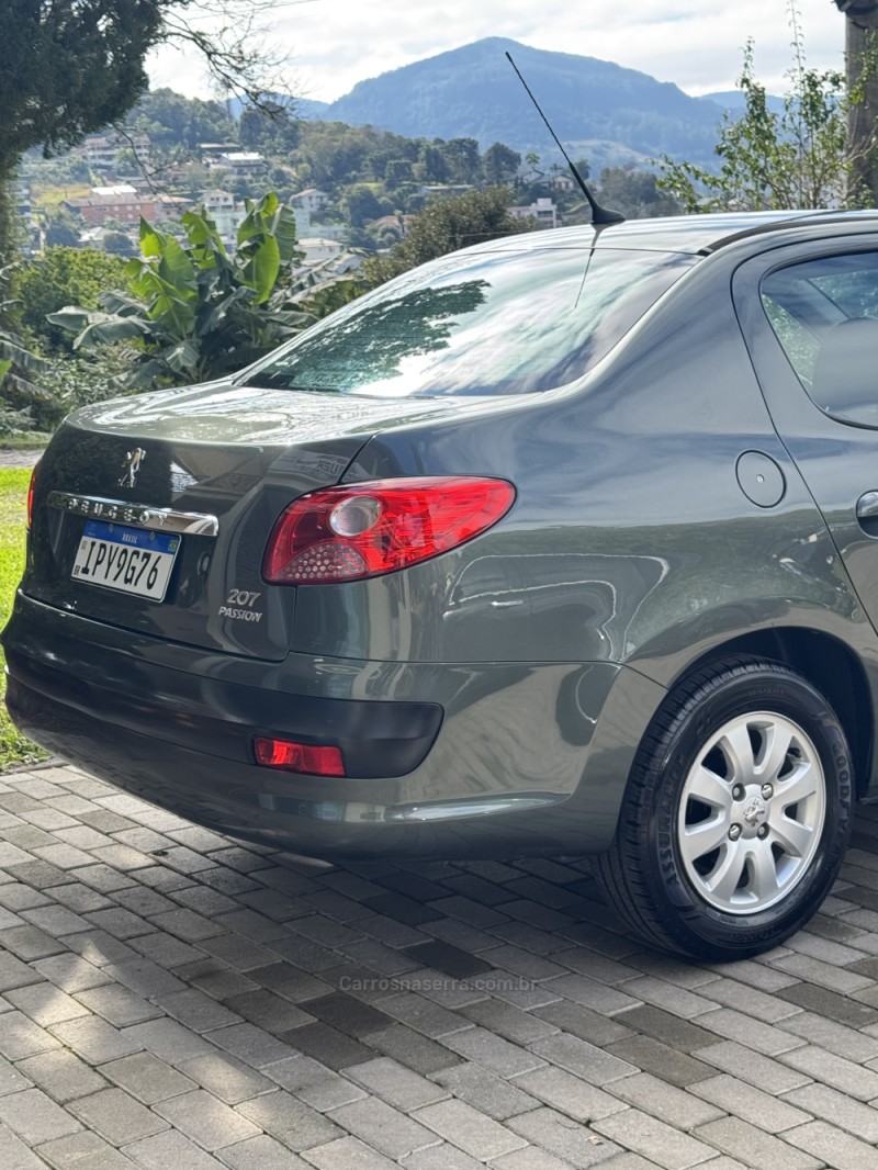 207 1.4 SEDAN XR PASSION 8V FLEX 4P MANUAL - 2010 - ENCANTADO