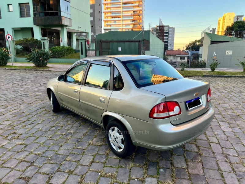 CLASSIC 1.0 MPFI LS 8V FLEX 4P MANUAL - 2011 - CAXIAS DO SUL