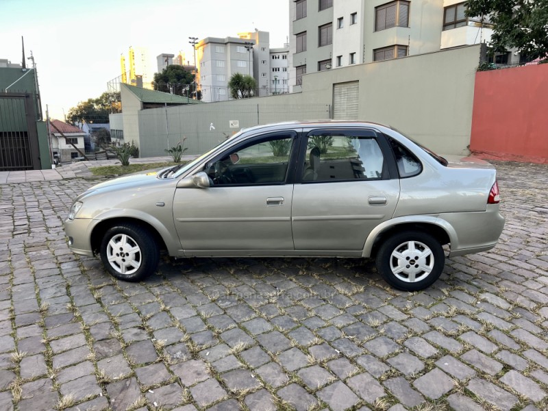 CLASSIC 1.0 MPFI LS 8V FLEX 4P MANUAL - 2011 - CAXIAS DO SUL