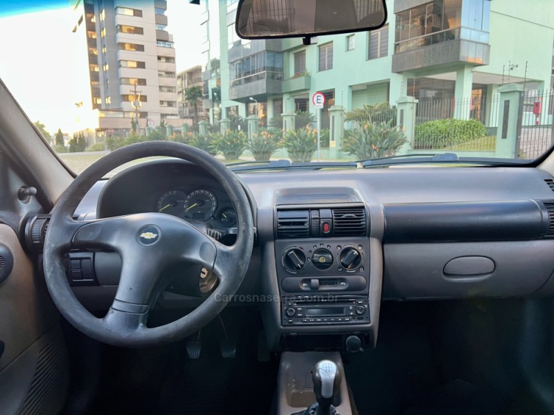 CLASSIC 1.0 MPFI LS 8V FLEX 4P MANUAL - 2011 - CAXIAS DO SUL
