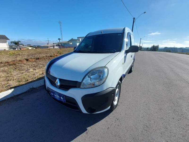 KANGOO 1.6 EXPRESSION 16V FLEX 4P MANUAL