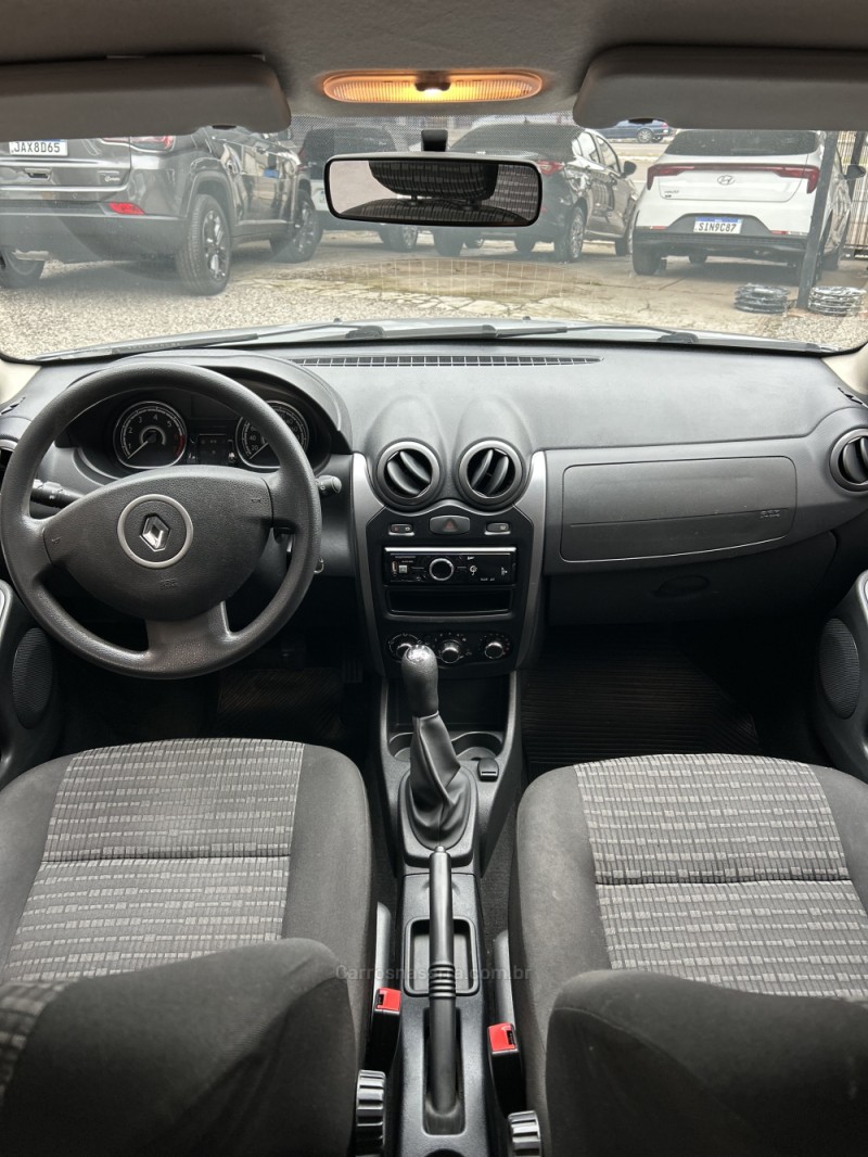 SANDERO 1.0 AUTHENTIQUE 8V FLEX 4P MANUAL - 2014 - CARAZINHO