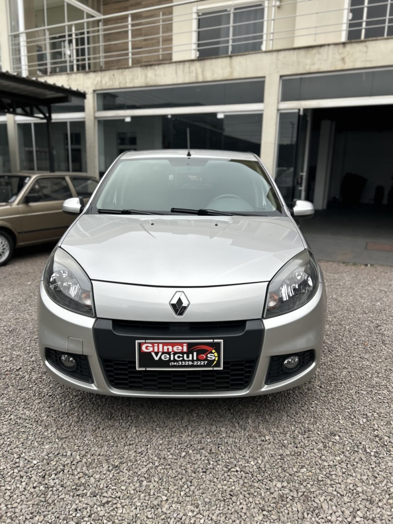 sandero 1.0 authentique 8v flex 4p manual 2014 carazinho