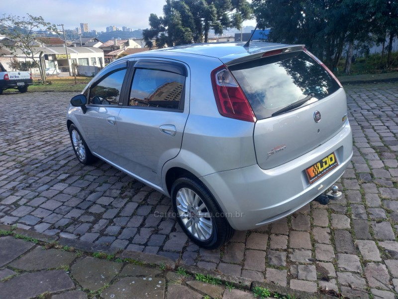 PUNTO 1.4 ELX 8V FLEX 4P MANUAL - 2010 - CAXIAS DO SUL