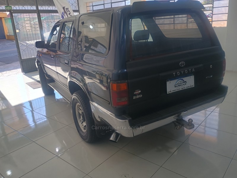 HILUX SW4 2.8 4X4 8V DIESEL 4P MANUAL - 1993 - CAXIAS DO SUL