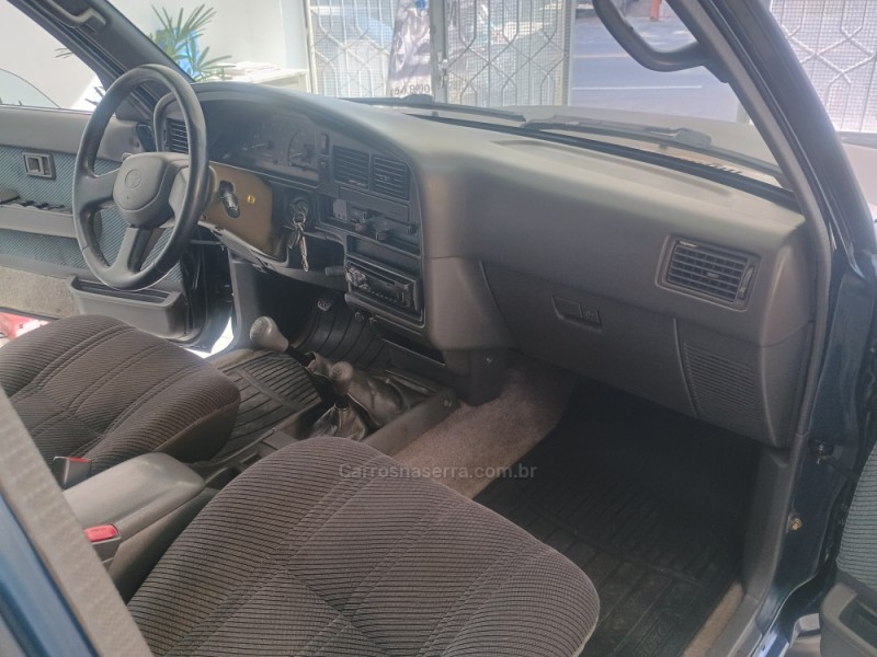HILUX SW4 2.8 4X4 8V DIESEL 4P MANUAL - 1993 - CAXIAS DO SUL