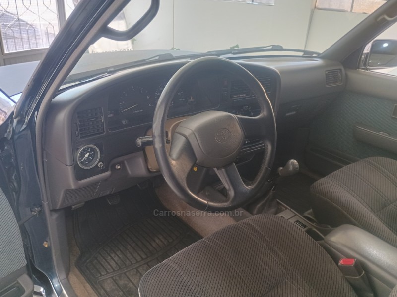 HILUX SW4 2.8 4X4 8V DIESEL 4P MANUAL - 1993 - CAXIAS DO SUL