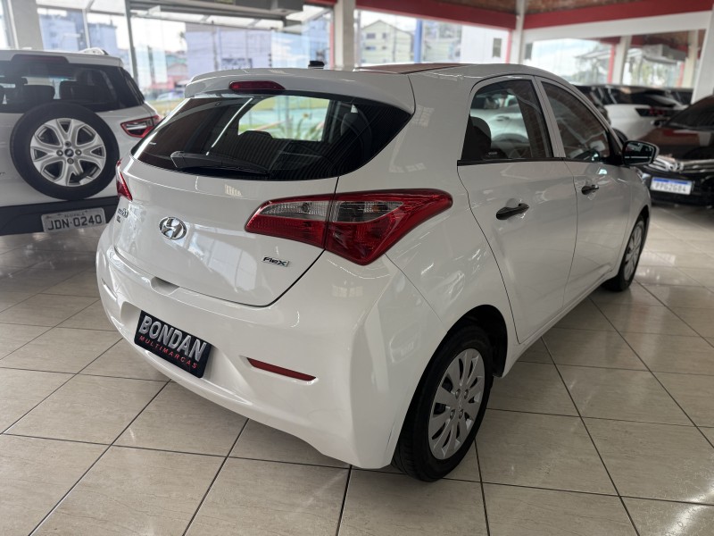 HB20 1.0 COMFORT 12V FLEX 4P MANUAL - 2013 - FARROUPILHA