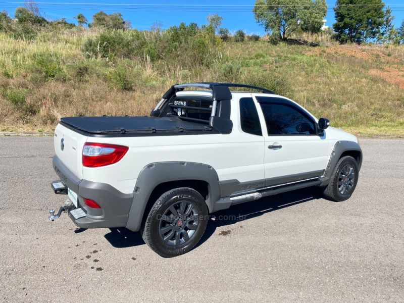 STRADA 1.8 MPI ADVENTURE LOCKER CE 8V FLEX 2P MANUAL - 2016 - FLORES DA CUNHA