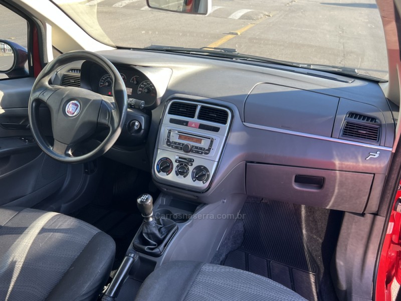 PUNTO 1.4 ATTRACTIVE ITALIA 8V FLEX 4P MANUAL - 2012 - CAXIAS DO SUL