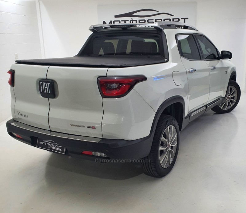 TORO 2.0 16V TURBO DIESEL VOLCANO AT9 4X4 AUTOMÁTICO - 2019 - BENTO GONçALVES