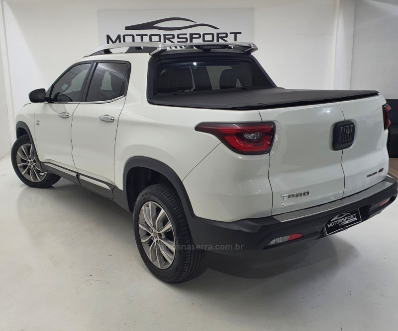 TORO 2.0 16V TURBO DIESEL VOLCANO AT9 4X4 AUTOMÁTICO - 2019 - BENTO GONçALVES