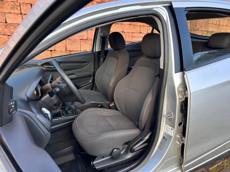 ONIX 1.4 MPFI LTZ 8V FLEX 4P MANUAL - 2013 - VENâNCIO AIRES