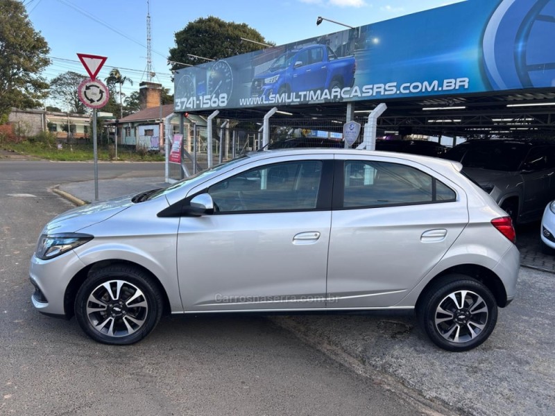 ONIX 1.4 MPFI LTZ 8V FLEX 4P MANUAL - 2013 - VENâNCIO AIRES