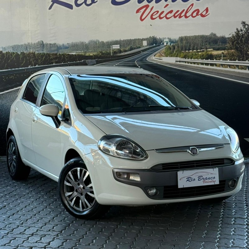 PUNTO 1.6 ESSENCE 16V FLEX 4P MANUAL - 2013 - CAXIAS DO SUL