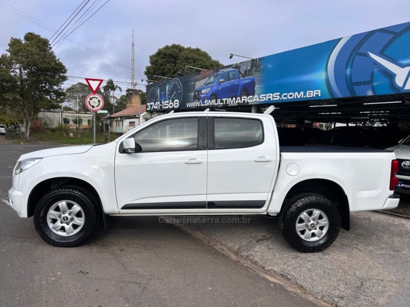 S10 2.5 LT 4X2 CD 16V FLEX 4P MANUAL - 2015 - VENâNCIO AIRES