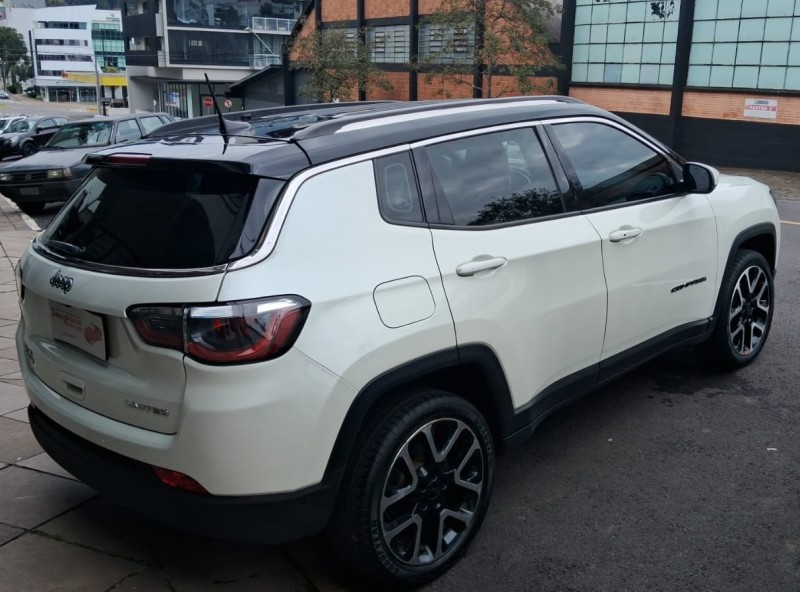COMPASS 2.0 16V DIESEL LIMITED 4X4 AUTOMÁTICO - 2019 - FLORES DA CUNHA