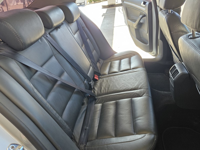 JETTA 2.5 I 20V 170CV GASOLINA 4P TIPTRONIC - 2008 - CAXIAS DO SUL
