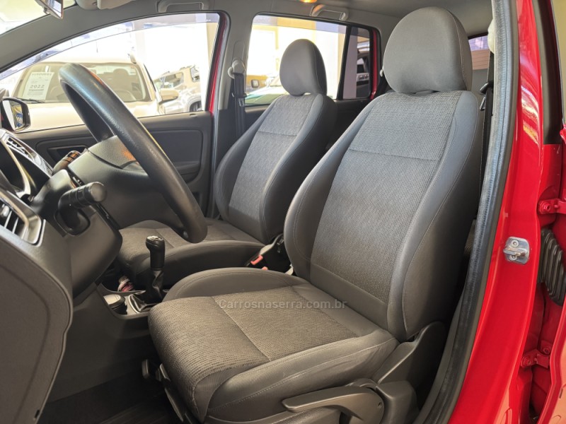 SPACEFOX 1.6 MI TREND 8V FLEX 4P MANUAL - 2013 - FLORES DA CUNHA