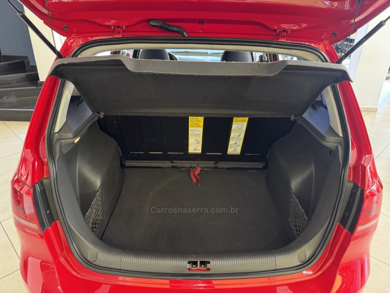 SPACEFOX 1.6 MI TREND 8V FLEX 4P MANUAL - 2013 - FLORES DA CUNHA