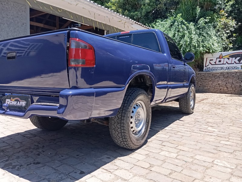 S10 2.2 EFI STD 4X2 CS 8V GASOLINA 2P MANUAL - 1996 - CAXIAS DO SUL