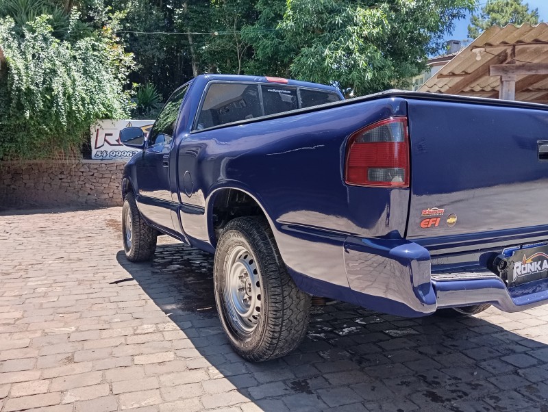 S10 2.2 EFI STD 4X2 CS 8V GASOLINA 2P MANUAL - 1996 - CAXIAS DO SUL