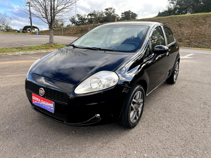 PUNTO 1.4 ATTRACTIVE 8V FLEX 4P MANUAL - 2011 - BENTO GONçALVES
