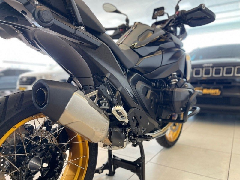 R 1300 GS TRIPLE BLACK - 2024 - SãO LEOPOLDO