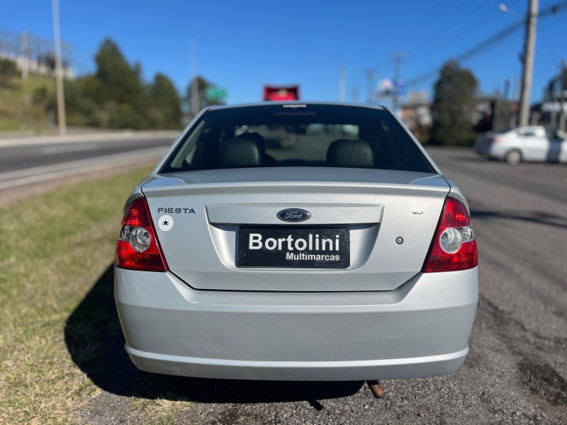 FIESTA 1.6 MPI SEDAN 8V FLEX 4P MANUAL - 2009 - FARROUPILHA