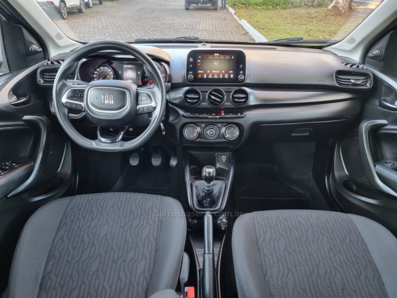 CRONOS 1.3 DRIVE 8V FLEX 4P MANUAL - 2024 - DOIS IRMãOS
