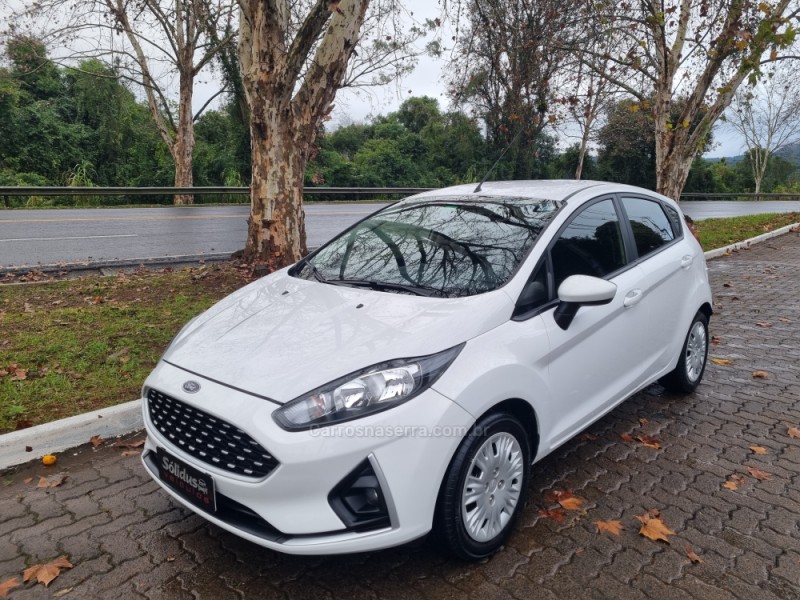 fiesta 1.6 se hatch 16v flex 4p manual 2019 dois irmaos