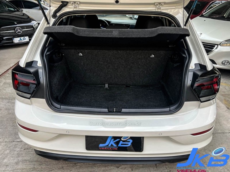 POLO 1.0 TSI FLEX 4P MANUAL - 2024 - NOVO HAMBURGO