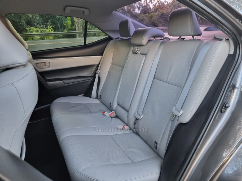 COROLLA 2.0 XEI 16V FLEX 4P AUTOMÁTICO - 2018 - DOIS IRMãOS