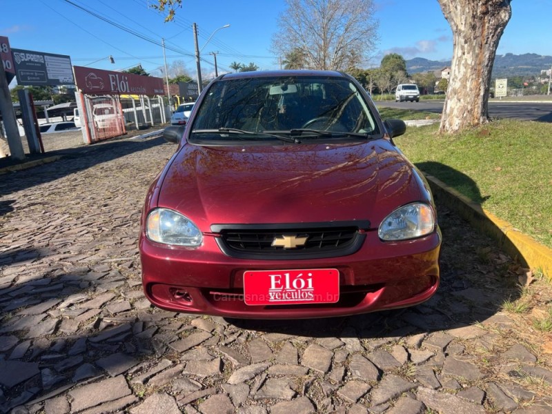 CORSA 1.0 MPFI CLASSIC SEDAN LIFE 8V FLEX 4P MANUAL - 2009 - DOIS IRMãOS
