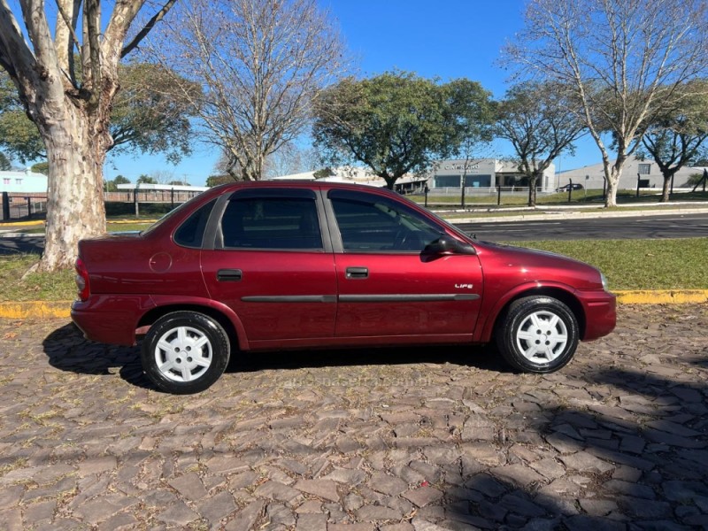 CORSA 1.0 MPFI CLASSIC SEDAN LIFE 8V FLEX 4P MANUAL - 2009 - DOIS IRMãOS