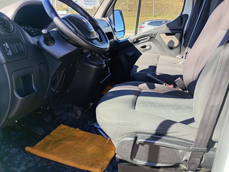 MASTER 2.3 EXTRA FURGÃO L3H2 16V TURBO INTERCOOLER DIESEL 4P MANUAL - 2017 - FARROUPILHA