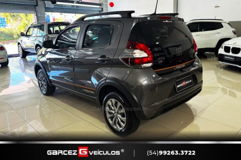 MOBI 1.0 TREKKING 8V FLEX 4P MANUAL - 2024 - BENTO GONçALVES