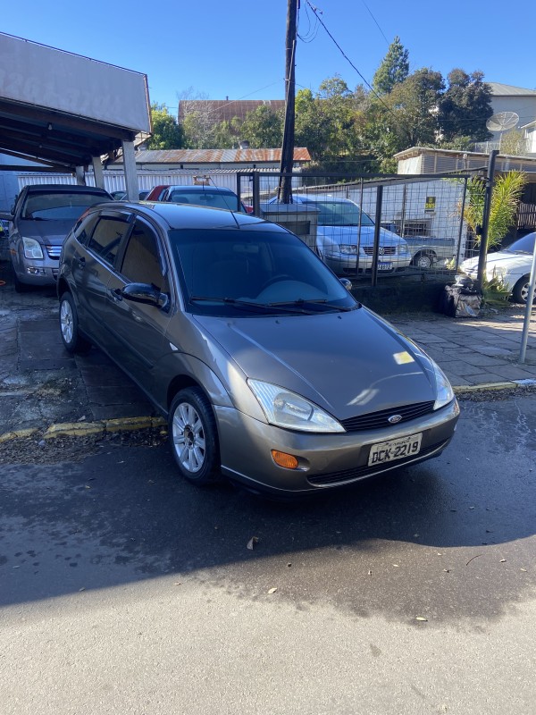 focus 1.8 gl 16v gasolina 4p manual 2001 farroupilha