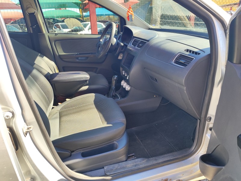 FOX 1.0 MI TREND 8V FLEX 4P MANUAL - 2010 - FARROUPILHA