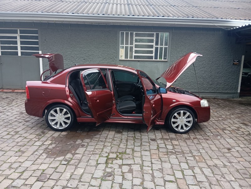 ASTRA 2.0 MPFI ADVANTAGE SEDAN 8V FLEX 4P MANUAL - 2007 - CAXIAS DO SUL