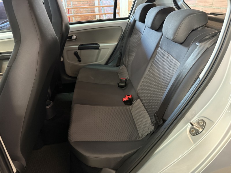 UP 1.0 MPI MOVE UP 12V FLEX 2P MANUAL - 2018 - FARROUPILHA