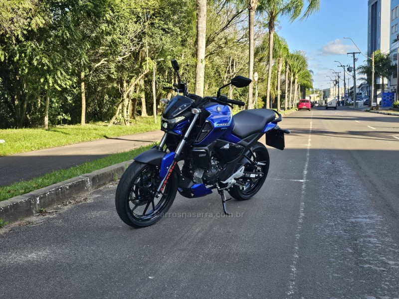 FAZER FZ15 ABS CONNECTED - 2025 - CAMPO BOM