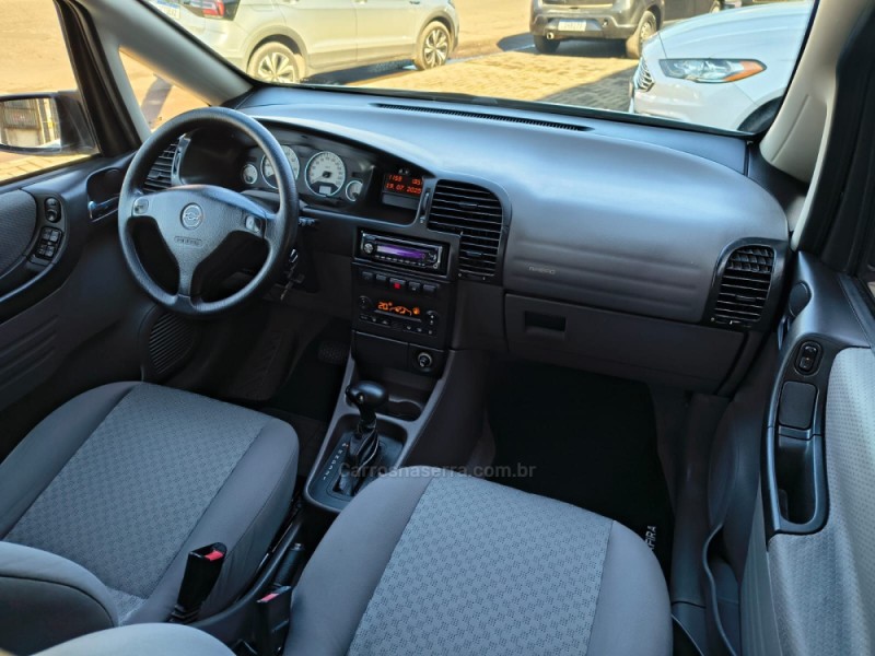 ZAFIRA 2.0 MPFI EXPRESSION 8V FLEX 4P AUTOMÁTICO - 2009 - NOVO HAMBURGO