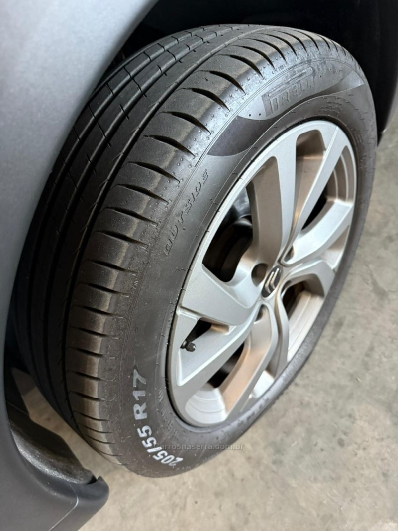 C4 CACTUS 1.6 VTI FEEL FLEX 4P AUTOMATICO - 2023 - LAJEADO