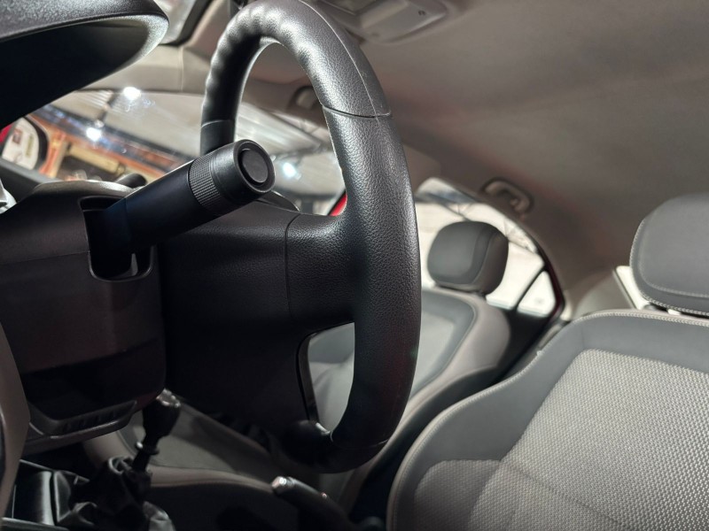 PRISMA 1.4 MPFI LTZ 8V FLEX 4P MANUAL - 2015 - TEUTôNIA