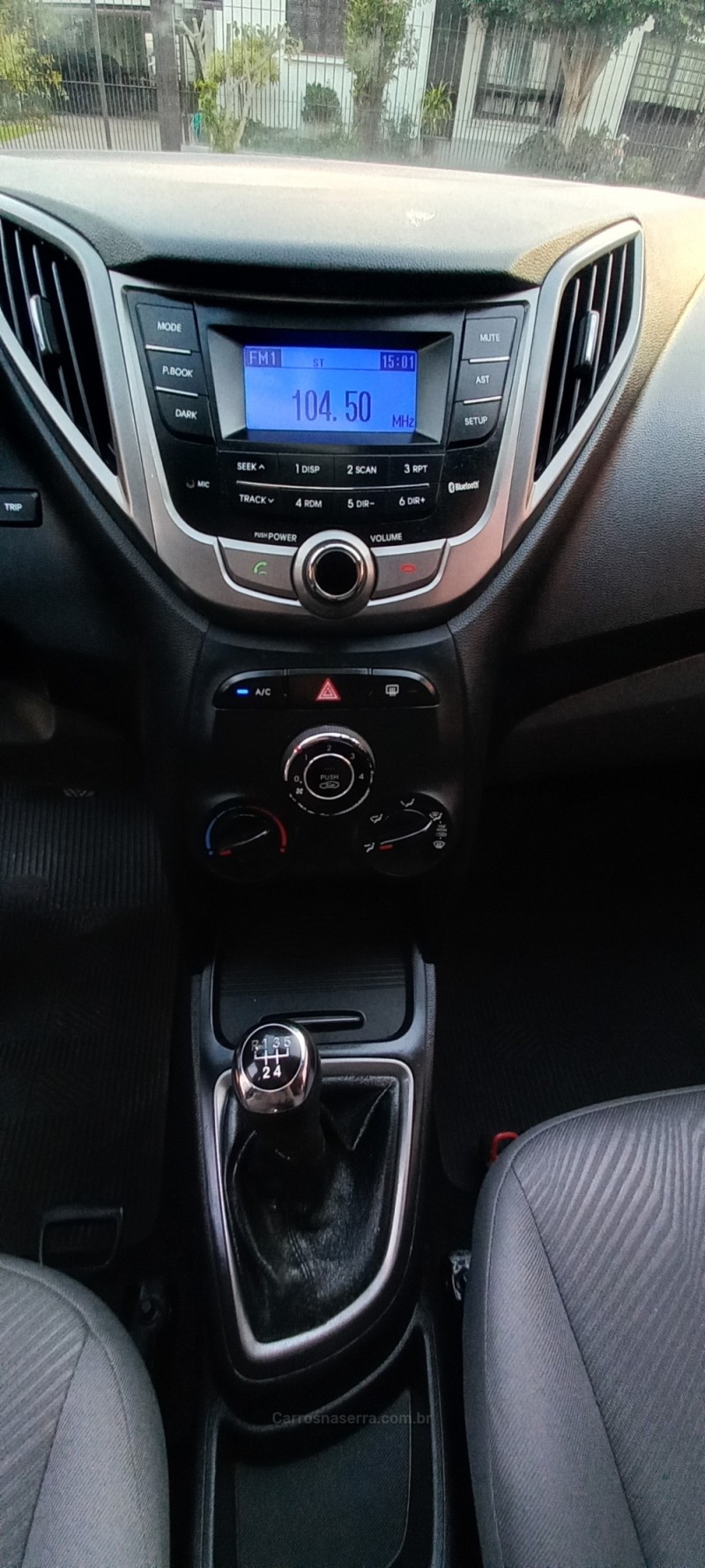 HB20S 1.6 COMFORT PLUS 16V FLEX 4P MANUAL - 2015 - PICADA CAFé
