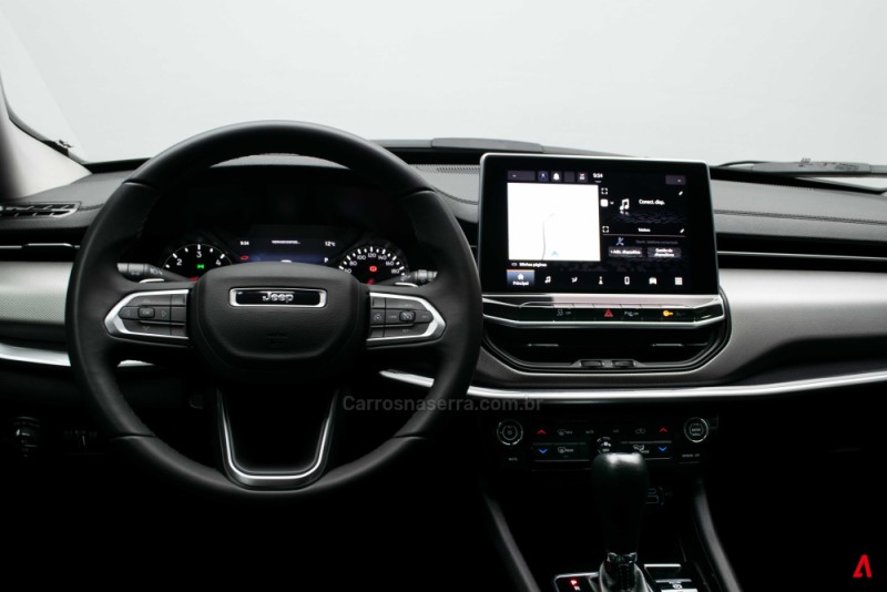 COMPASS 2.0 16V DIESEL LONGITUDE 4X4 AUTOMÁTICO - 2022 - GARIBALDI