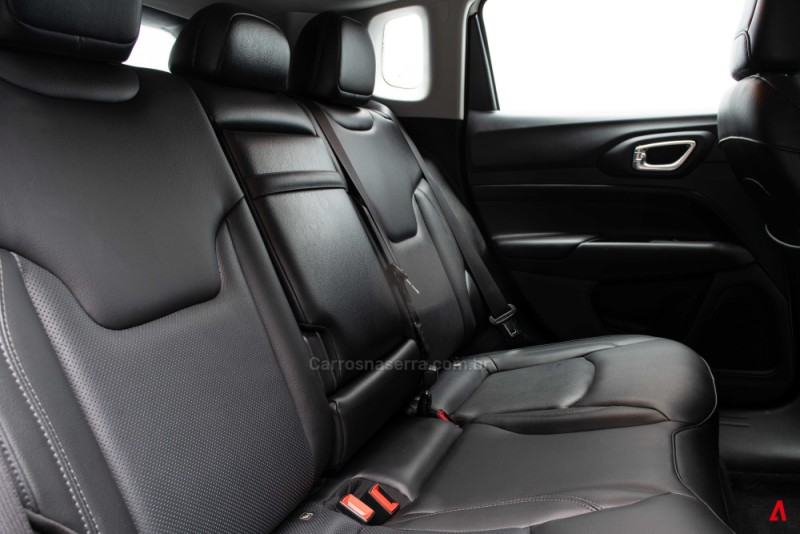 COMPASS 2.0 16V DIESEL LONGITUDE 4X4 AUTOMÁTICO - 2022 - GARIBALDI